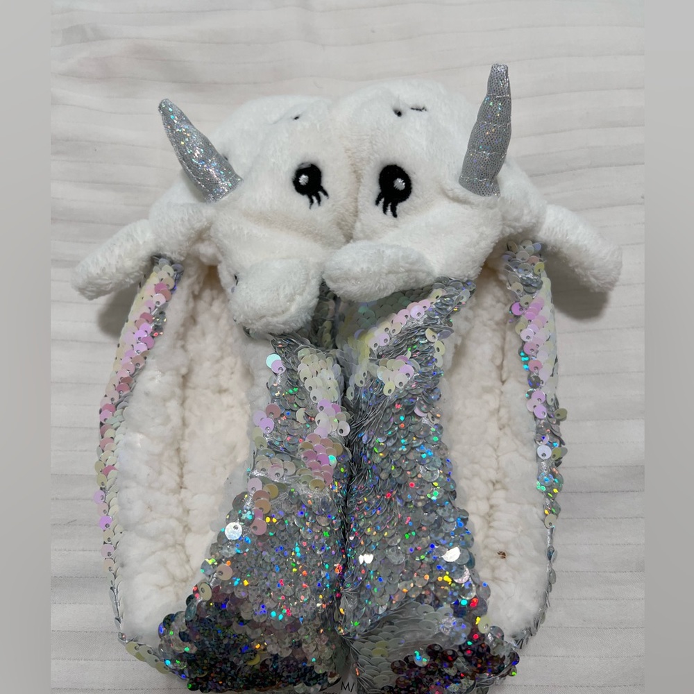 Unicorn Sparkly Slipper Socks 🦄